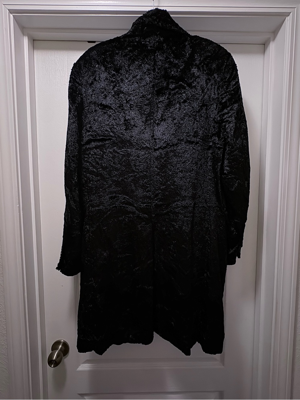 Vintage Zara Black Crushed Velvet Long Coat Size L - Picture 5 of 7